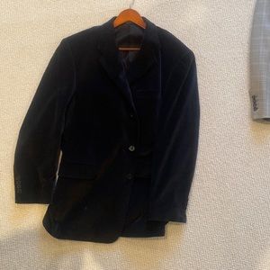This is a vintage Calvin Klein velvet sports coat from the 1990’s